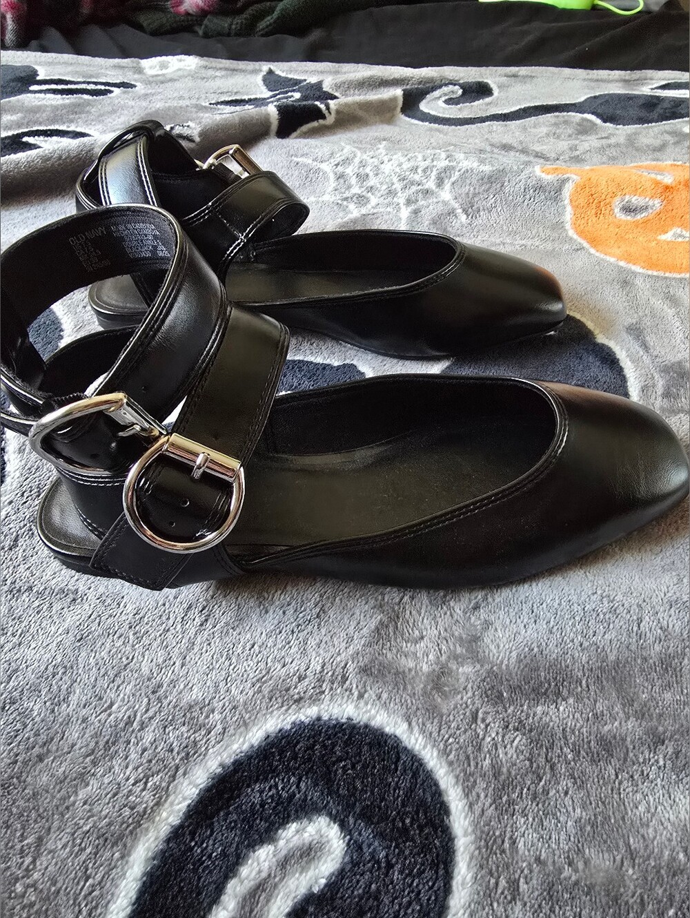Old Navy Double Buckle Flats Sandals Size 7.5 Women